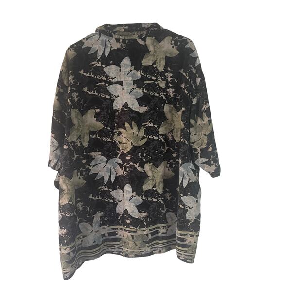 Manhattan Men's Size 2X Floral Hawaiian Black Button Up - Picture 5 of 7